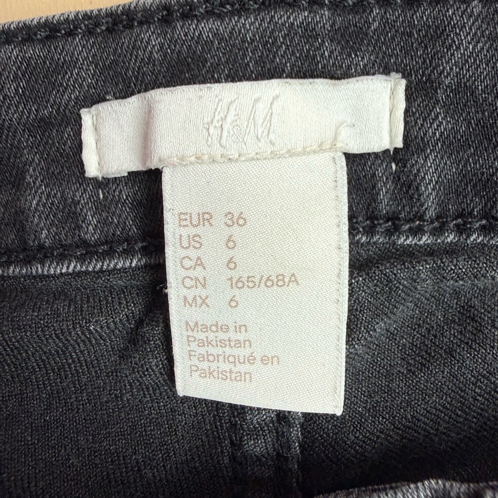 H&M Black Women Skinny Jeans size 6 - Picture 2 of 3